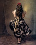 shruti-haasan-in-vintage-inspired-romantic-a-line-Floral-Print-Corset-midi-dress-featuring-a-bustier-bodice-style-photos