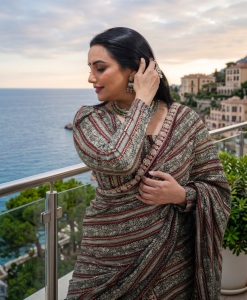 shwetha-menon-latest-photos-and-dressing-style-003