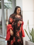 shweta-menon-in-long-party-wear-churidar-photos-002