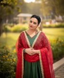 shweta-menon-in-long-party-wear-churidar-photos-008
