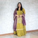 swetha-menon-in-violet-and-yellow-combination-churidar-photos-010