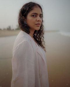 1_srinda-latest-photoshoot-003