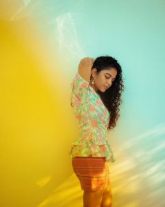 3_srinda-new-photos-002