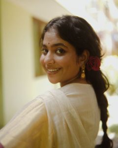 actress-srinda-arhaan-in-kerala-style-dress-photos-012