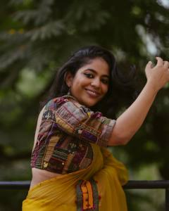 actress-srinda-photos-new-003