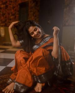 srinda-arhaan-latest-saree-photos-hd-004