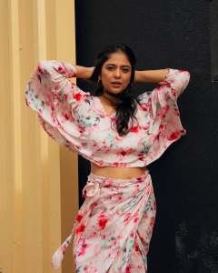 srinda-arhaan-latest-style-and-makeover-ideas-photos-006