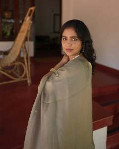 srinda-arhaan-latest-style-and-makeover-ideas-photos-014