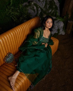 srinda-latest-photoshoot-003