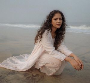 srinda-latest-photoshoot-011