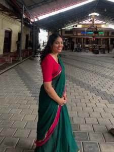 srinda-new-photoshoot-glamour-look-001