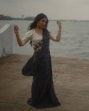 srinda-latest-photoshoot-in-violet-saree-with-white-blouse-003