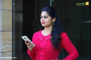 sruthi-lakshmi-latest-pics-099233-1218