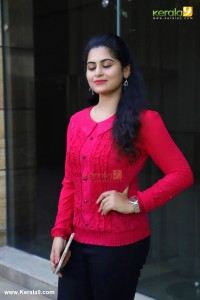 sruthi-lakshmi-latest-pics-099233-946
