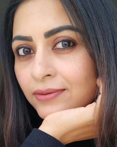 sruthi-lakshmi-new-style-photos-003