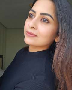 sruthi-lakshmi-new-style-photos-006