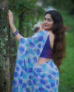 sruthi-lakshmi-new-style-photos-017