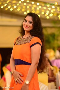 sruthi-lakshmi-pictures-443-00318