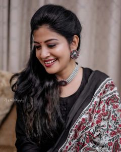 shivada-in-full-black-anarkali-churidar-001