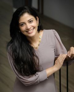 shivada-in-short-top-dress