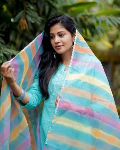 shivada-latest-photos-in-green-saree-007