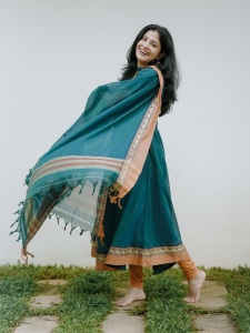 shivada-nair-in-churidar-photos