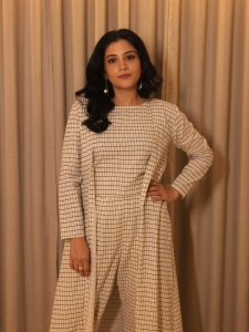 shivada-nair-in-co-ord-set-dress-with-jacket-photos-003