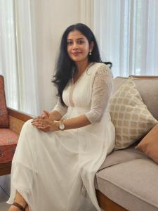 shivada-nair-in-office-wear-outfit-ideas-photos-001