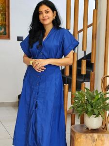 shivada-nair-in-office-wear-outfit-ideas-photos-008