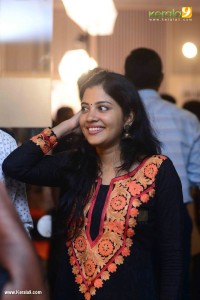 shivada-nair-pictures-553-00457