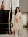 shivada-nair-in-kaftan-model-outfit-latest-trend-photos-003