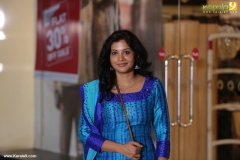 sshivada-nair-latest-pictures-674-00395
