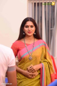 swasika-latest-pictures-333-00179