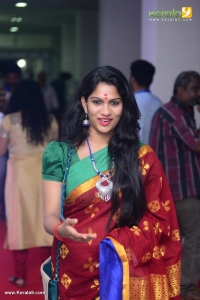 swasika-latest-pictures-444-00196