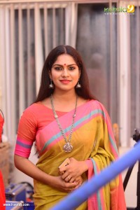 swasika-photos-444-00672