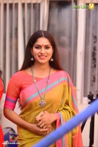 swasika-pictures-445-00357