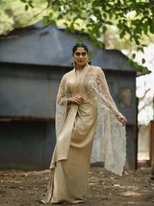 swasika-vijay-latest-images-001