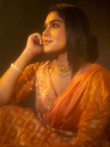 swasika-vijay-latest-images-010