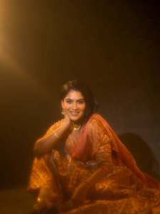 swasika-vijay-latest-images-011
