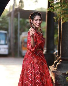 swasika-vijay-latest-insta-photos-002