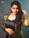 nooru-saami-actress-swasika-latest-pics-003