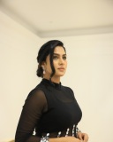 swasika-in-black-bodycon-dress-photos-003