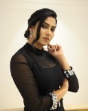 swasika-in-black-bodycon-dress-photos