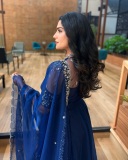 swasika-in-night-party-dress-ideas-photos-033