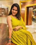 swasika-new-photoshoot-pictures-028