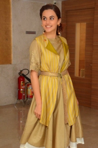 taapsee-pannu-latest-pics-08522-363