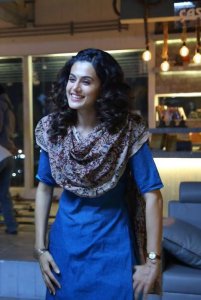 taapsee-pannu-latest-pics-09892-111