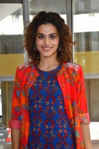 taapsee-pannu-latest-pics-33339