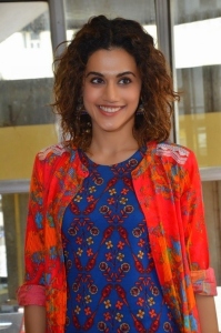 taapsee-pannu-latest-stills-00857