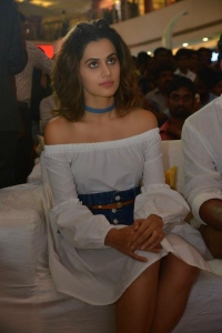 taapsee-pannu-latest-stills-999-00158
